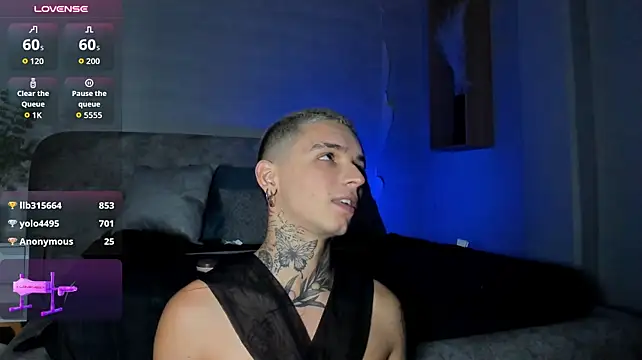 Czat XXX na żywo – Ian_Castillo_