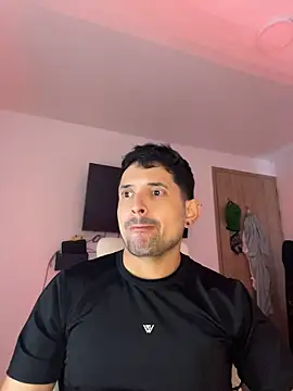 TroyeKnight Live XXX-chat