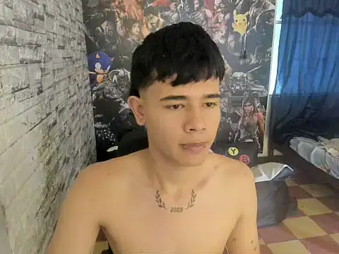 Chat +18 de marek_sanchez ao vivo