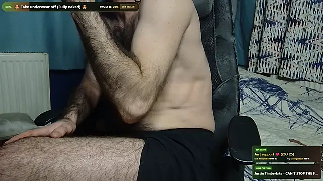 Chat XXX en directo de hairybearcb