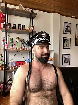 Онлайн чат XXX Juan_Art