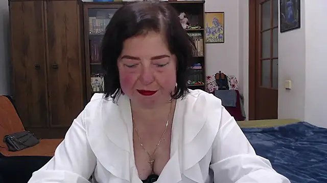 Chat +18 de Violet_Pulse ao vivo