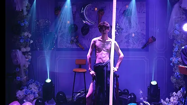 Czat XXX na żywo – Zouzouboy-001