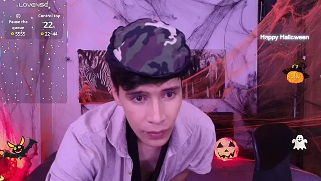 Jacob5_ Live XXX-Chat