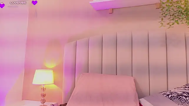 Cutee_Alessia's Live XXX Chat