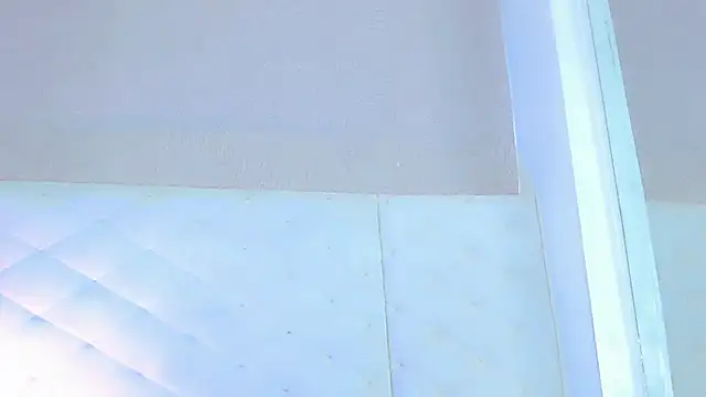 sheylarjenner_23 Chat XXX in diretta