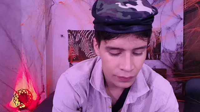 Jacob5_ Live XXX-Chat