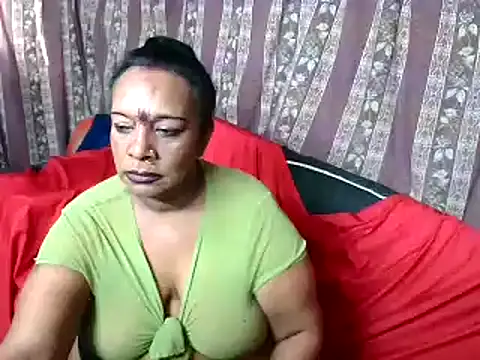 indiansaffron69's Live XXX Chat