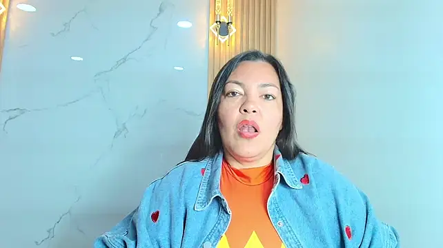 MirandaBelmonte's Live XXX Chat