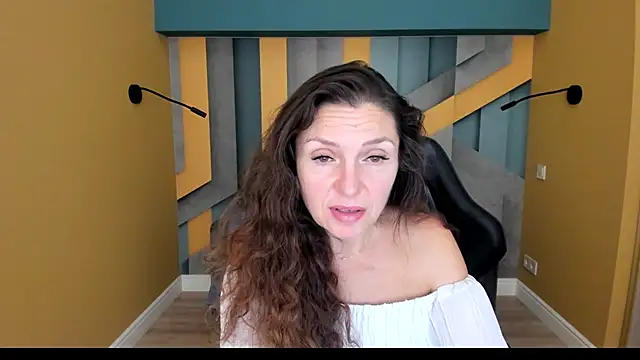 EllaLong Live XXX-chat