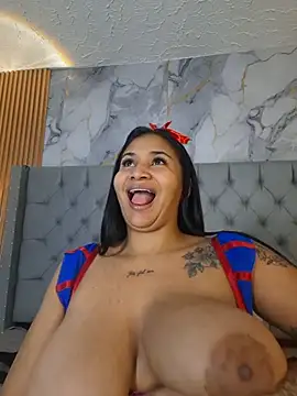 La_indiia's Live XXX Chat