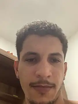 Gabriel_dias XXX чат на живо