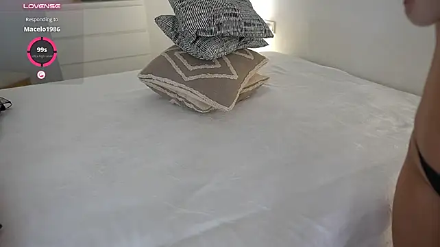 miss_juliaa's Live XXX Chat