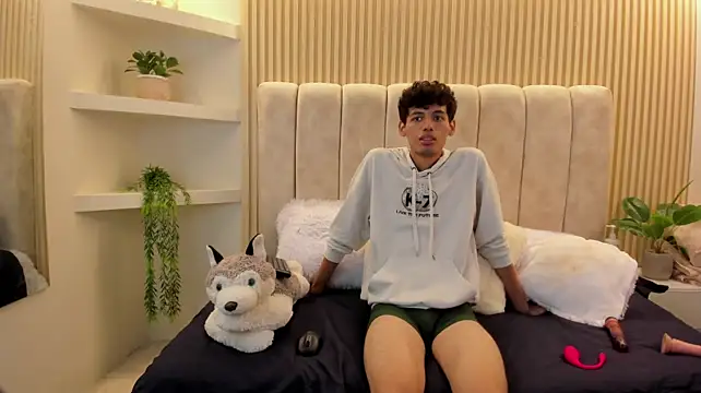 Chatroom XXX en direct de Ethan_Kay