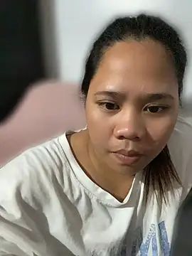 -CLARAMommy-'s Live XXX Chat