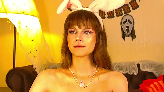 Chatroom XXX en direct de SelenaVeyne