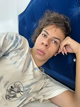 grey___27 XXX чат на живо
