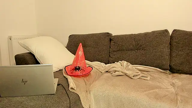 XXX chat uživo modela rickysun