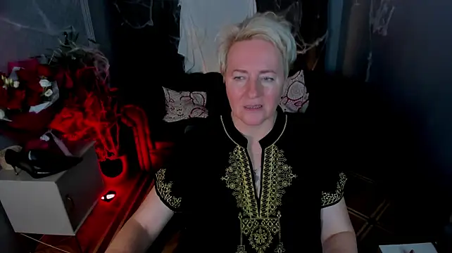Онлайн чат XXX Nika_Smit