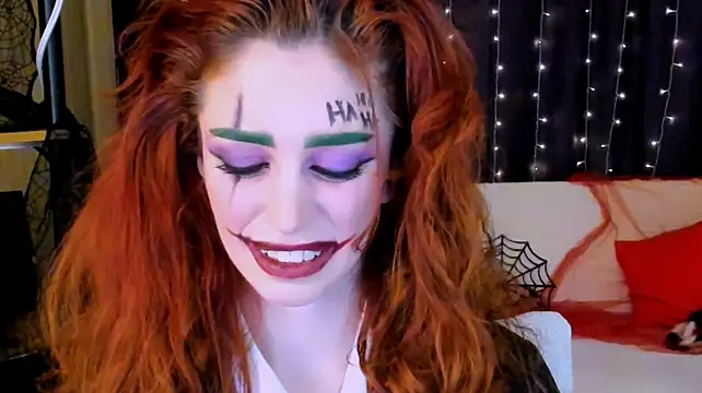 Онлайн чат XXX ChristinaConteeree