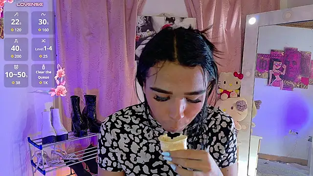 candyy_13's Live XXX Chat