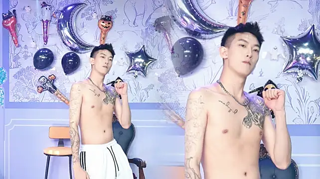 Zouzouboy-001's Live XXX Chat