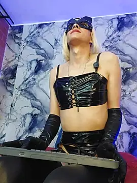Онлайн чат XXX crislingery_dolli