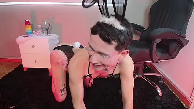 Онлайн чат XXX JiangShy666