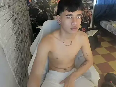 Chat XXX ao vivo de marek_sanchez