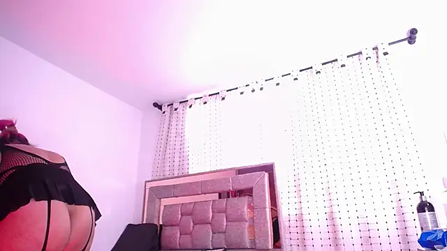 Онлайн чат XXX salomecastro_