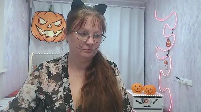 Онлайн чат XXX VanessaHotts