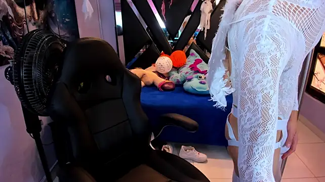 LiamHeatx 라이브 XXX 채팅