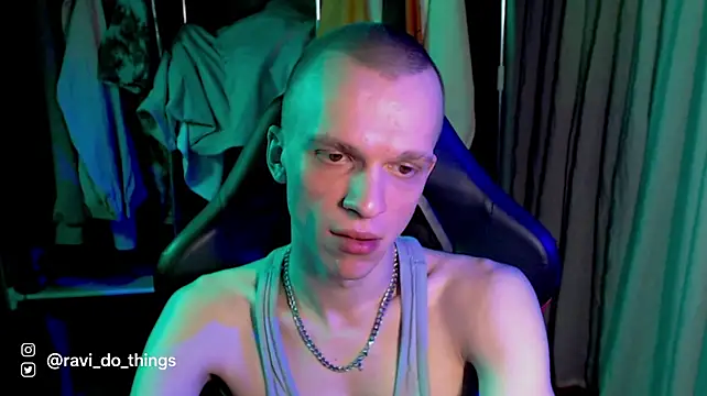 ravi_do_things – Naživo XXX chat