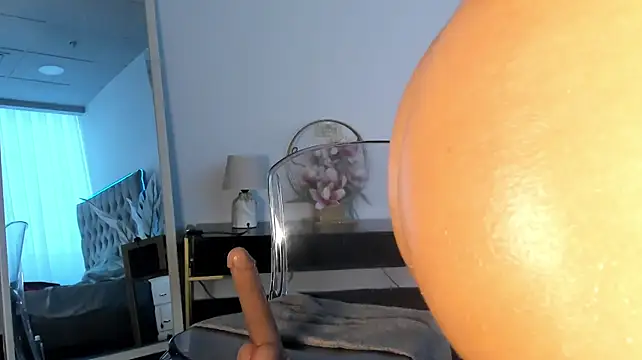 Maddyluxe XXX чат на живо