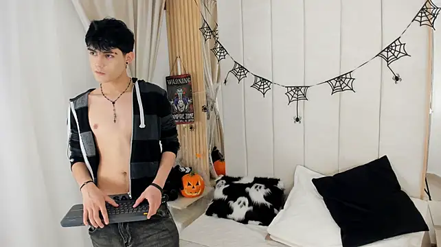 Alan__brook XXX чат на живо