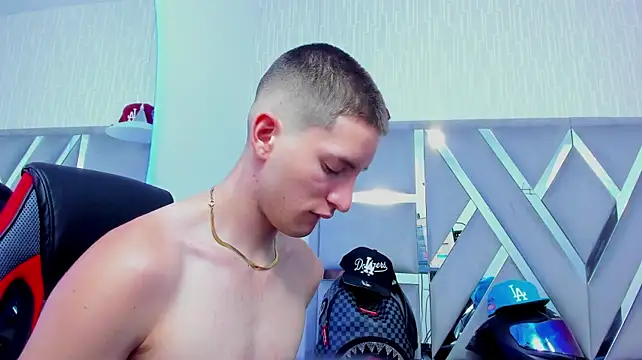 Chat XXX en directo de hunterheat__