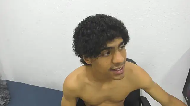 Malcom_Foxx Chat XXX live