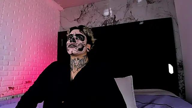 Онлайн чат XXX CasperMilers