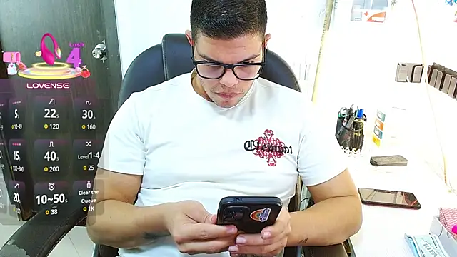 Realjoel01 现场XXX聊天