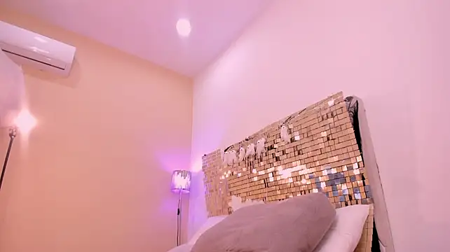 Živý XXX chat MARIAC_RESTREPO