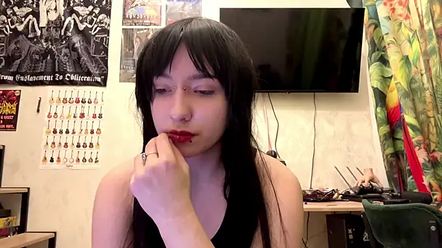 Nixelle Adlı Modelin Canlı XXX Sohbeti