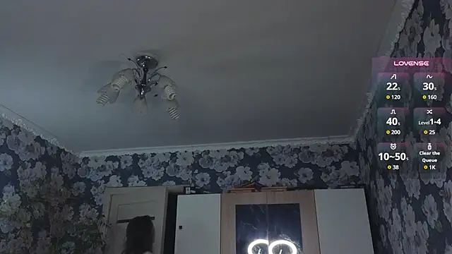 Онлайн чат XXX _momiji_