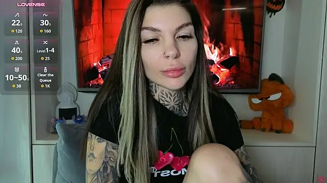 Онлайн чат XXX tattooedBabyy