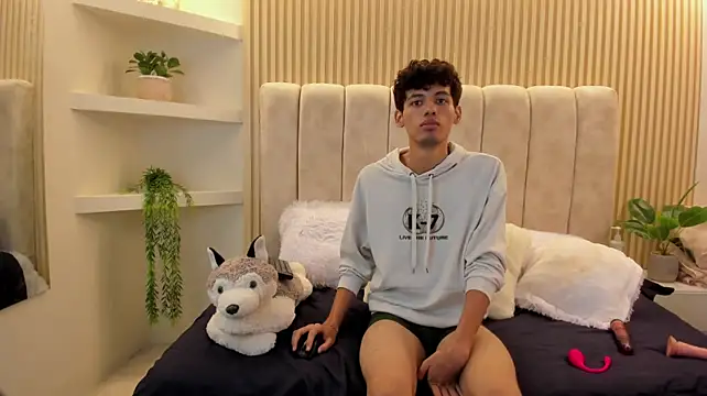 Ethan_Kay – Naživo XXX chat