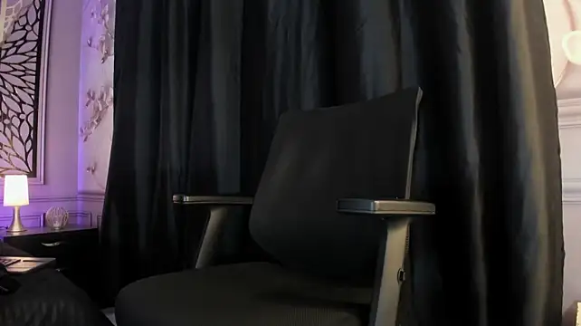 XXX chat uživo modela adrian_black86306