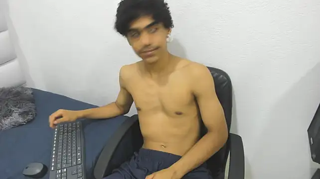 Онлайн чат XXX Malcom_Foxx