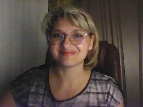 Show modela GoldieKsy na web-kameri