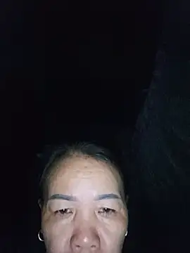 Puzzy_open লাইভ XXX চ্যাট