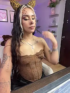 la_monitora's Live XXX Chat