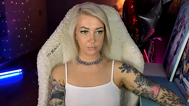 Онлайн чат XXX tykioty_Miley